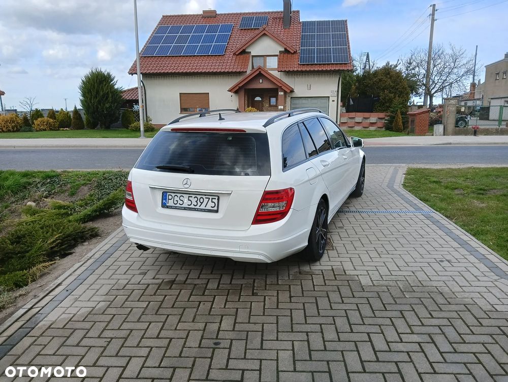 Mercedes-Benz Klasa C 200 CDI DPF (BlueEFFICIENCY) - 5