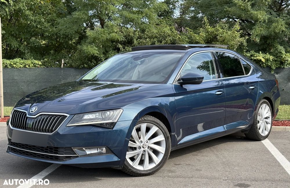 Skoda Superb 2.0 TDI DSG Style - 1