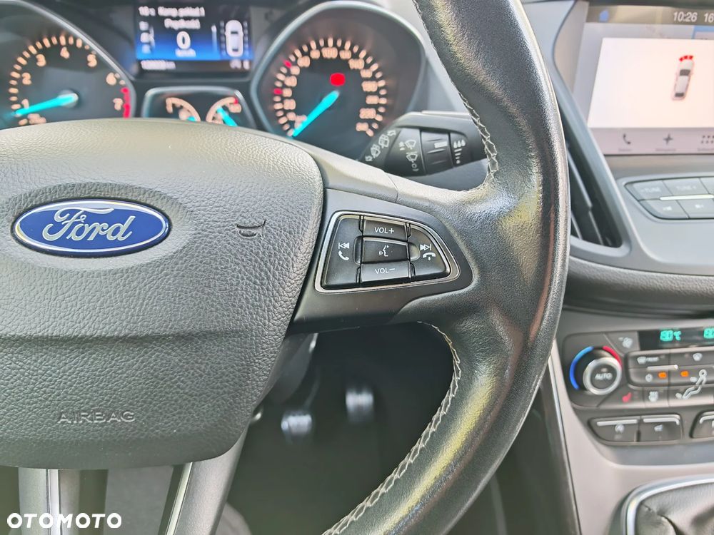 Ford Kuga 1.5 EcoBoost 2x4 ST-Line - 19