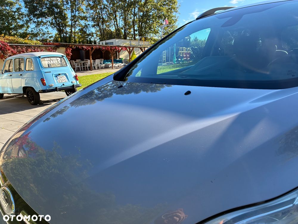 Ford Grand C-MAX - 17