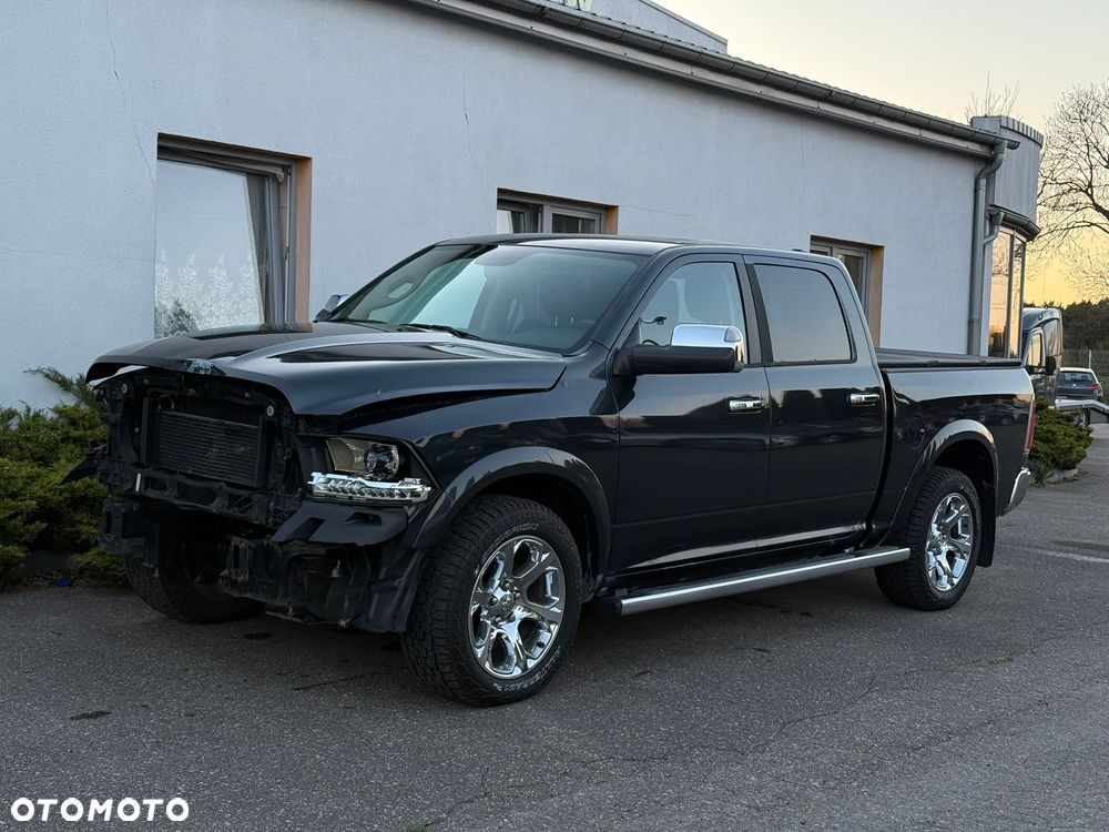 Dodge RAM - 8