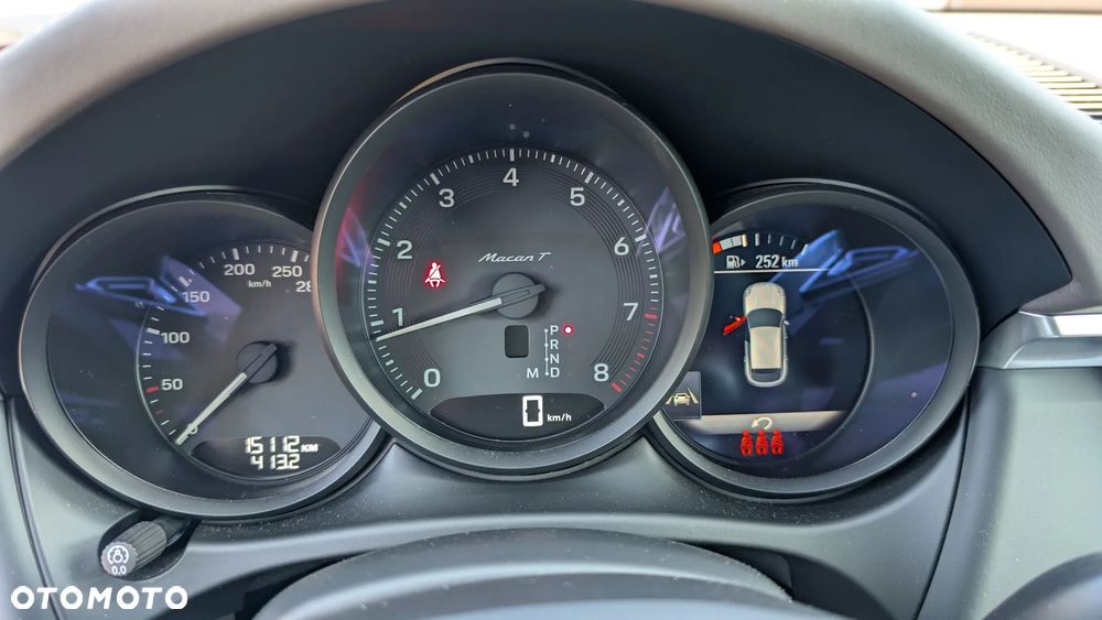 Porsche Macan - 13