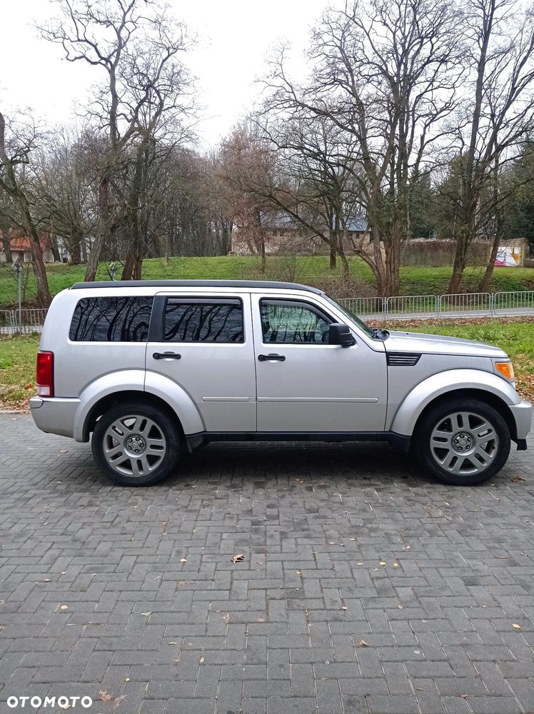 Dodge Nitro 4.0 V6 RT - 10