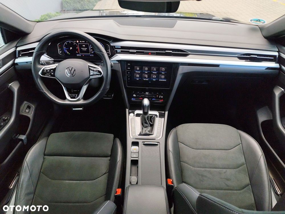 Volkswagen Arteon Shooting Brake 2.0 TDI 4Motion R-Line DSG - 16