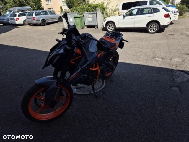 KTM Duke - 10