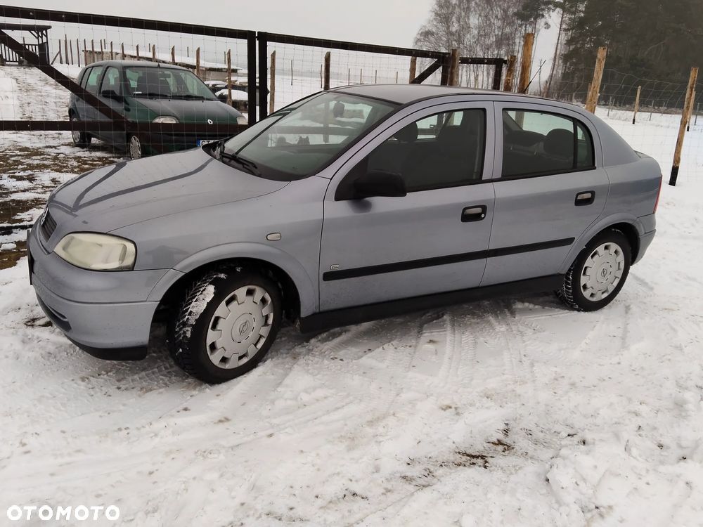 Opel Astra - 1