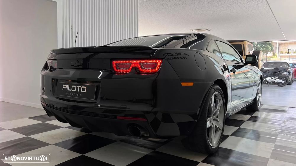 Chevrolet Camaro Coupe 6.2 V8 - 11