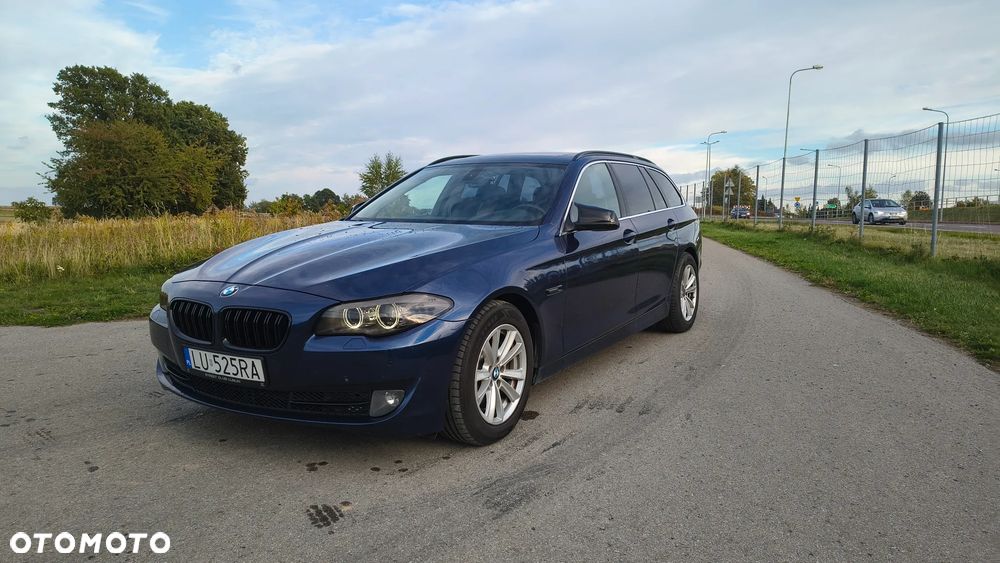 BMW Seria 5 525d - 1