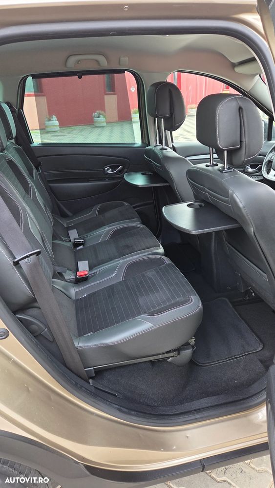 Renault Scenic - 13