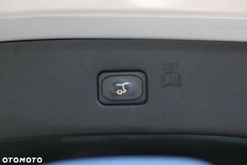 Ford Edge - 16