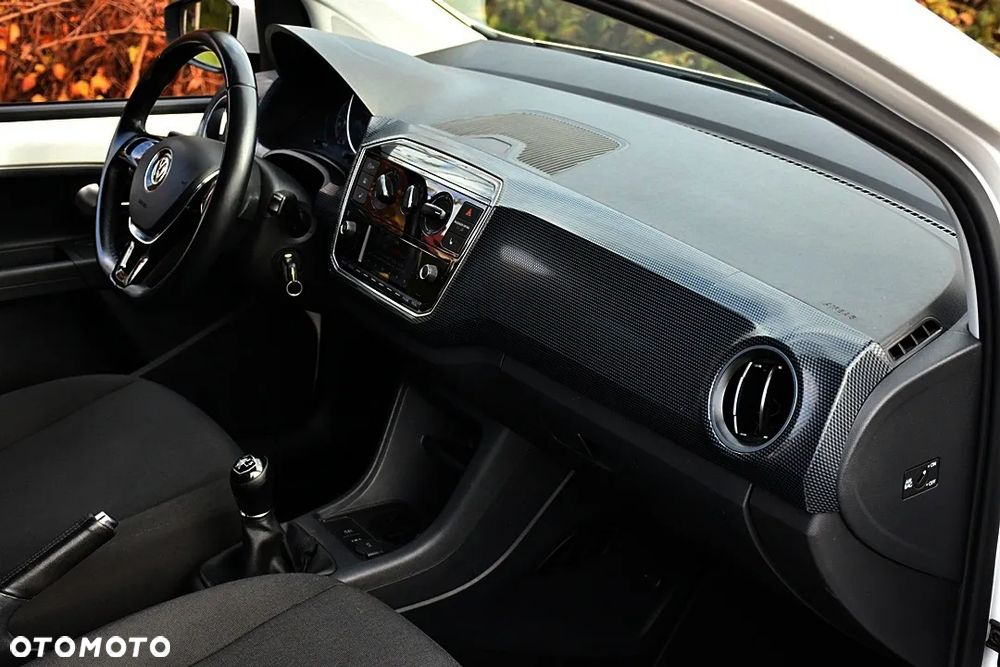 Volkswagen up! 1.0 high - 8