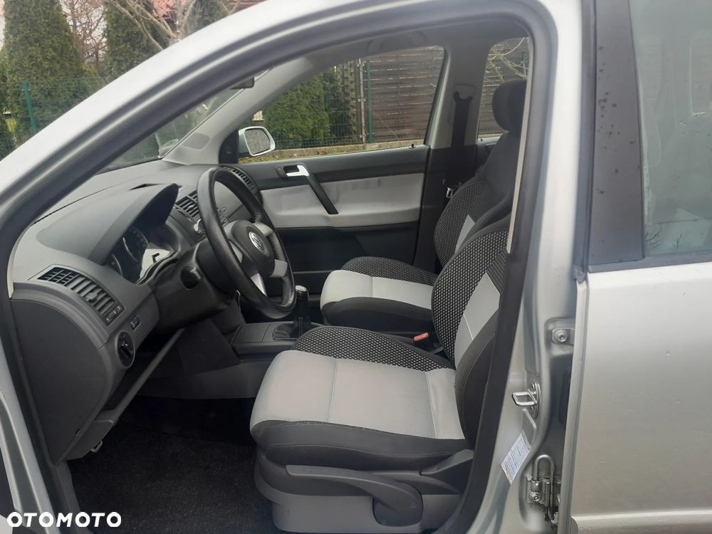 Volkswagen Polo Cross - 9