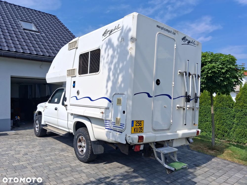 Toyota Hilux polycompsit loge mobile - 4
