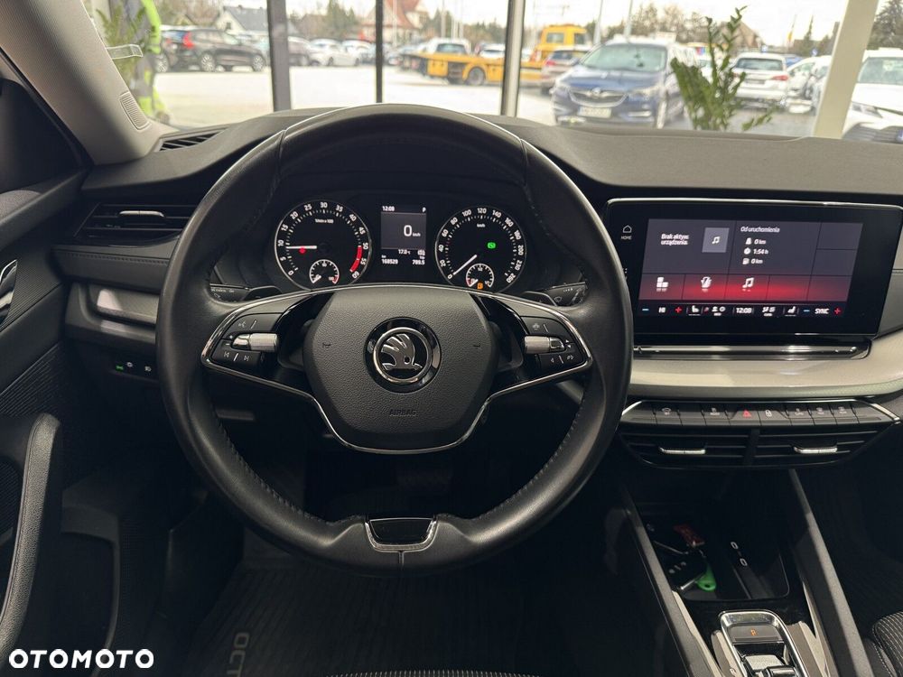 Skoda Octavia 2.0 TDI Ambition DSG - 15