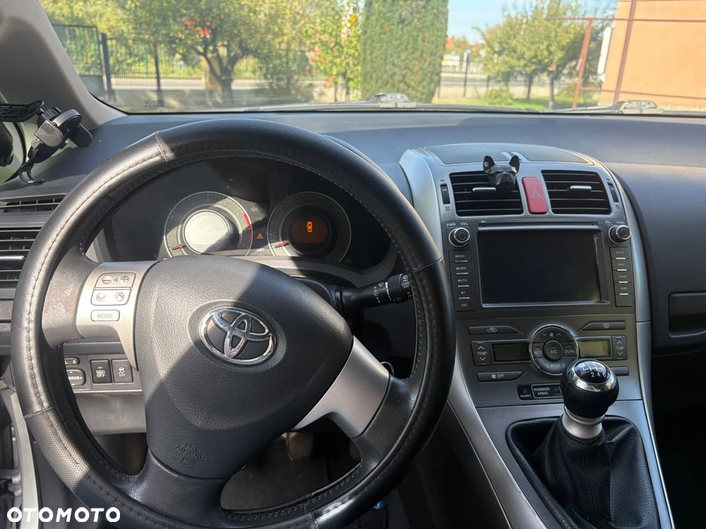 Toyota Auris - 6