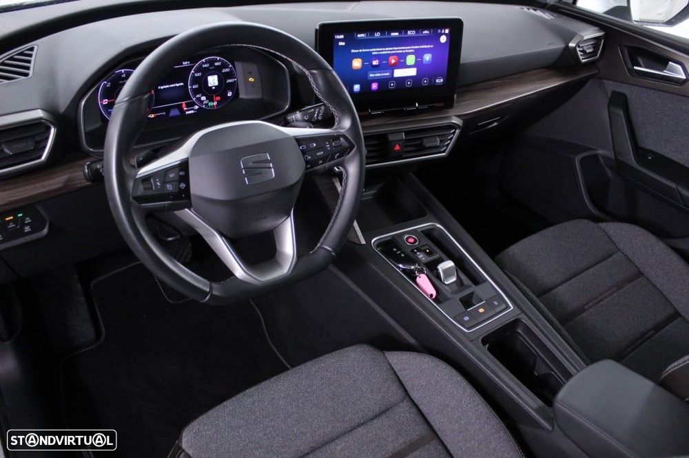 SEAT Leon 1.4 e-Hybrid Xcellence DSG - 31
