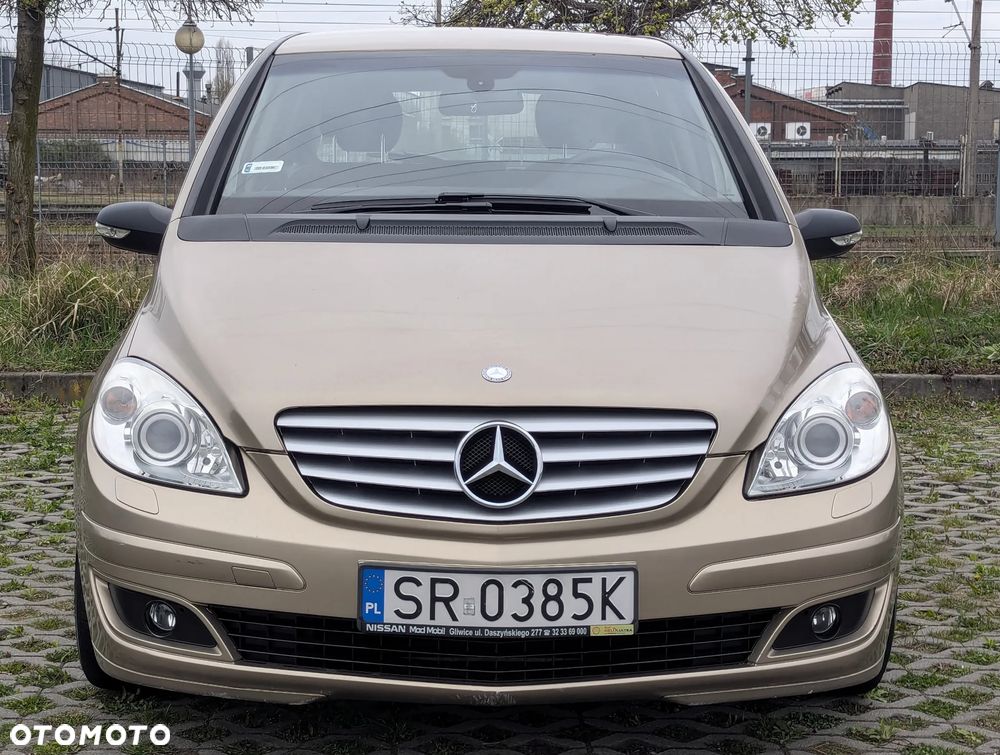 Mercedes-Benz Klasa B 180 CDI - 20