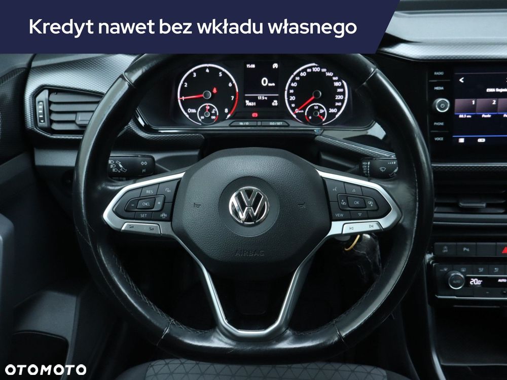 Volkswagen T-Cross - 19