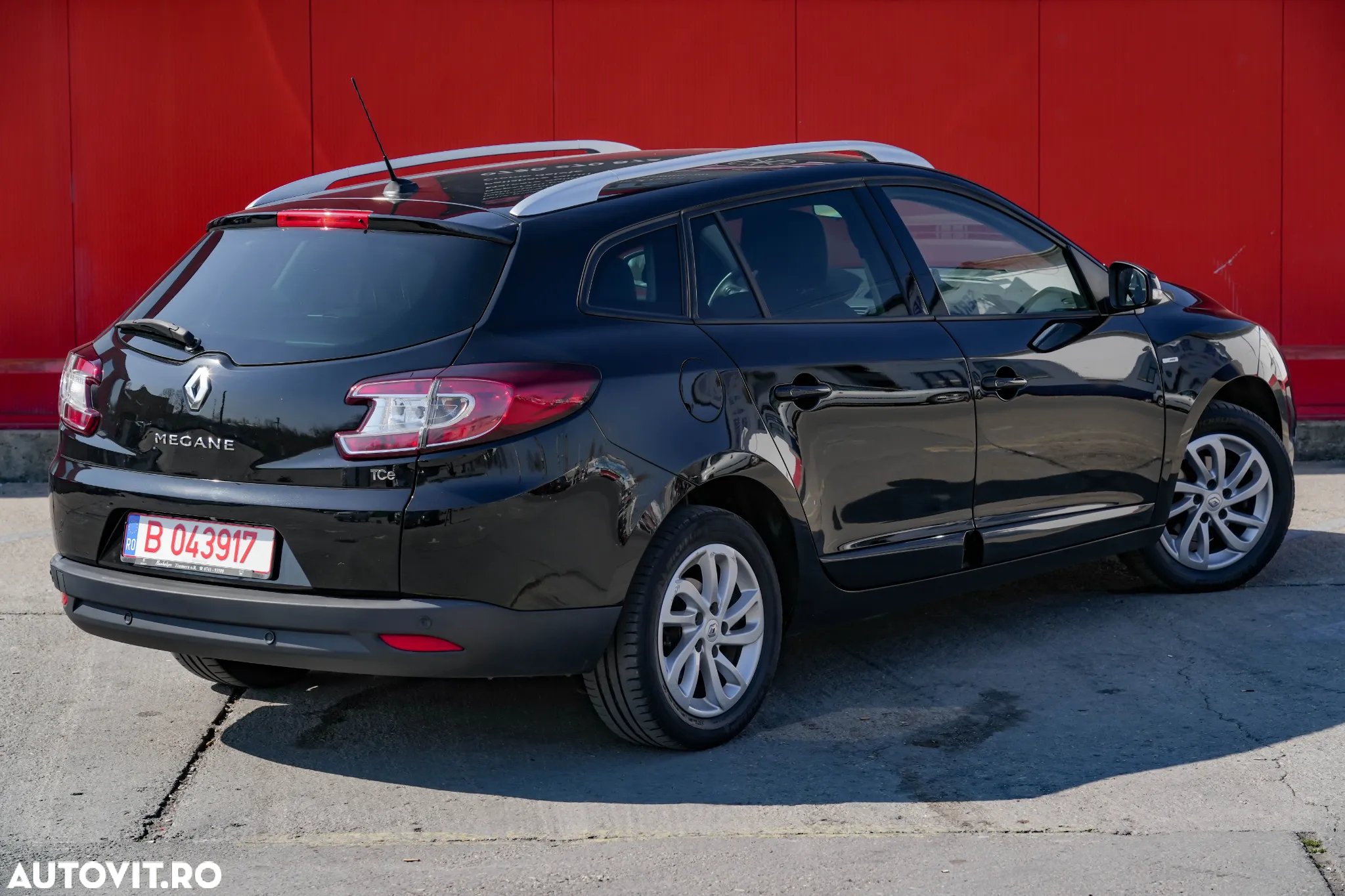 Renault Megane Grandtour TCe 130 Bose Edition - 3