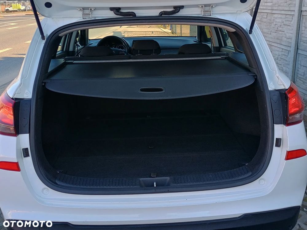Hyundai i30 1.6 CRDI Passion - 15