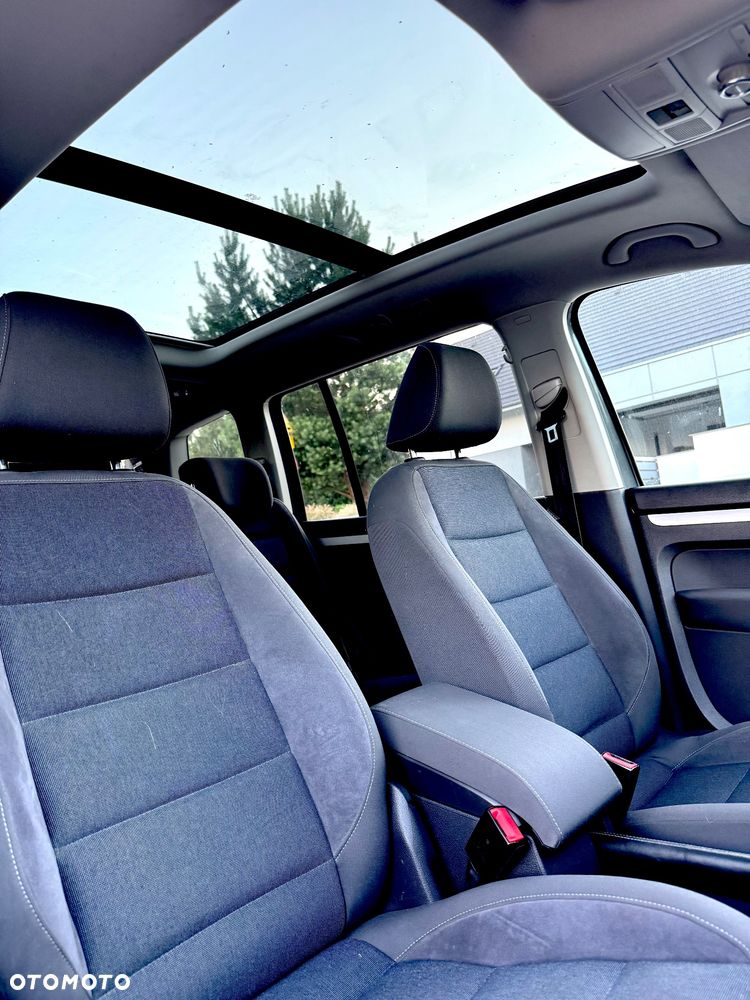 Volkswagen Touran - 6