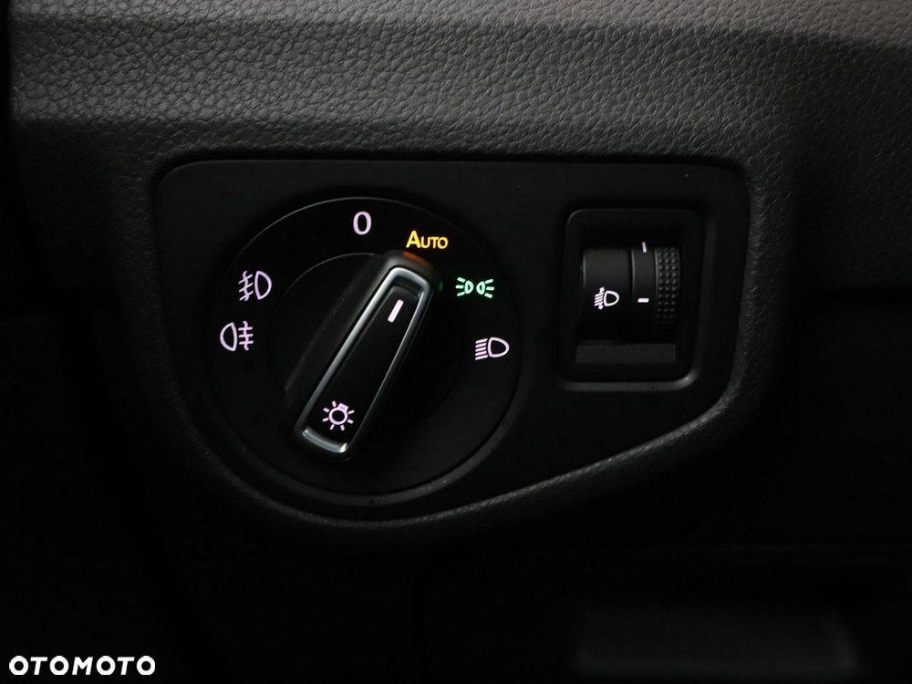 Volkswagen Golf Sportsvan 1.6 TDI BlueMotion Technology DSG Allstar - 32