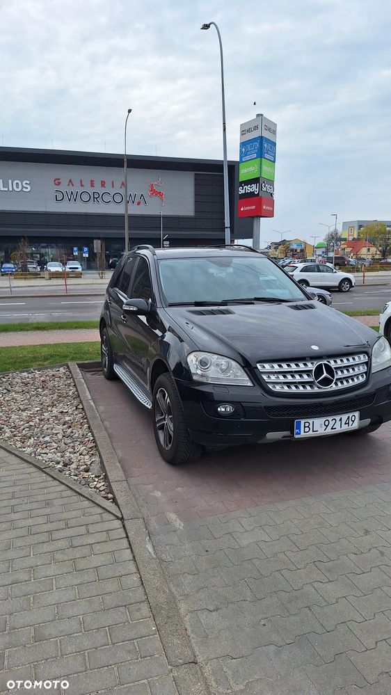Mercedes-Benz ML - 2
