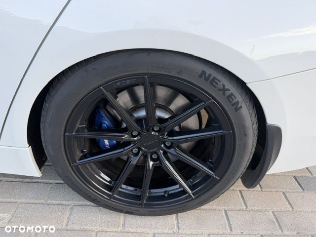 BMW Seria 3 328i Sport Line - 11