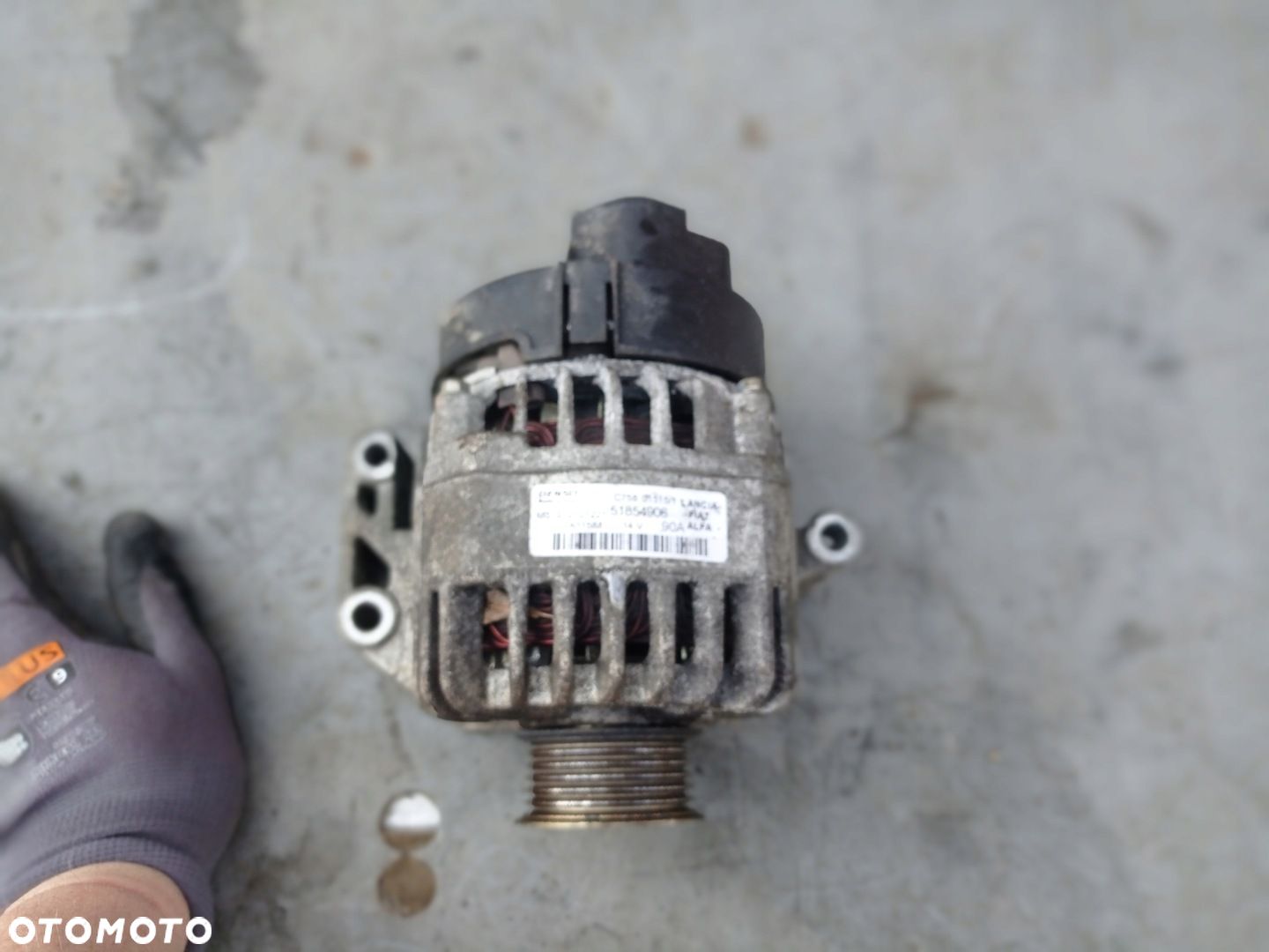 Alternator Fiat Doblo II Lift 1.3 MJet 51854906 - 1