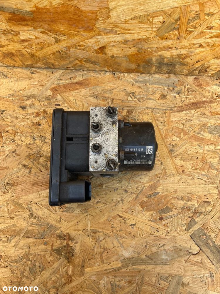 Vw 1K0614517 R   1K0614517 R POMPA STEROWNIK ABS - 5