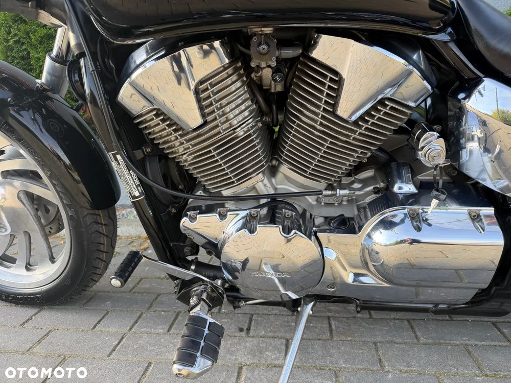 Honda VTX - 33