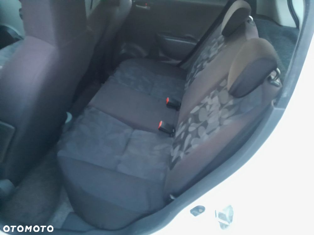 Suzuki Alto 1.0 City - 13