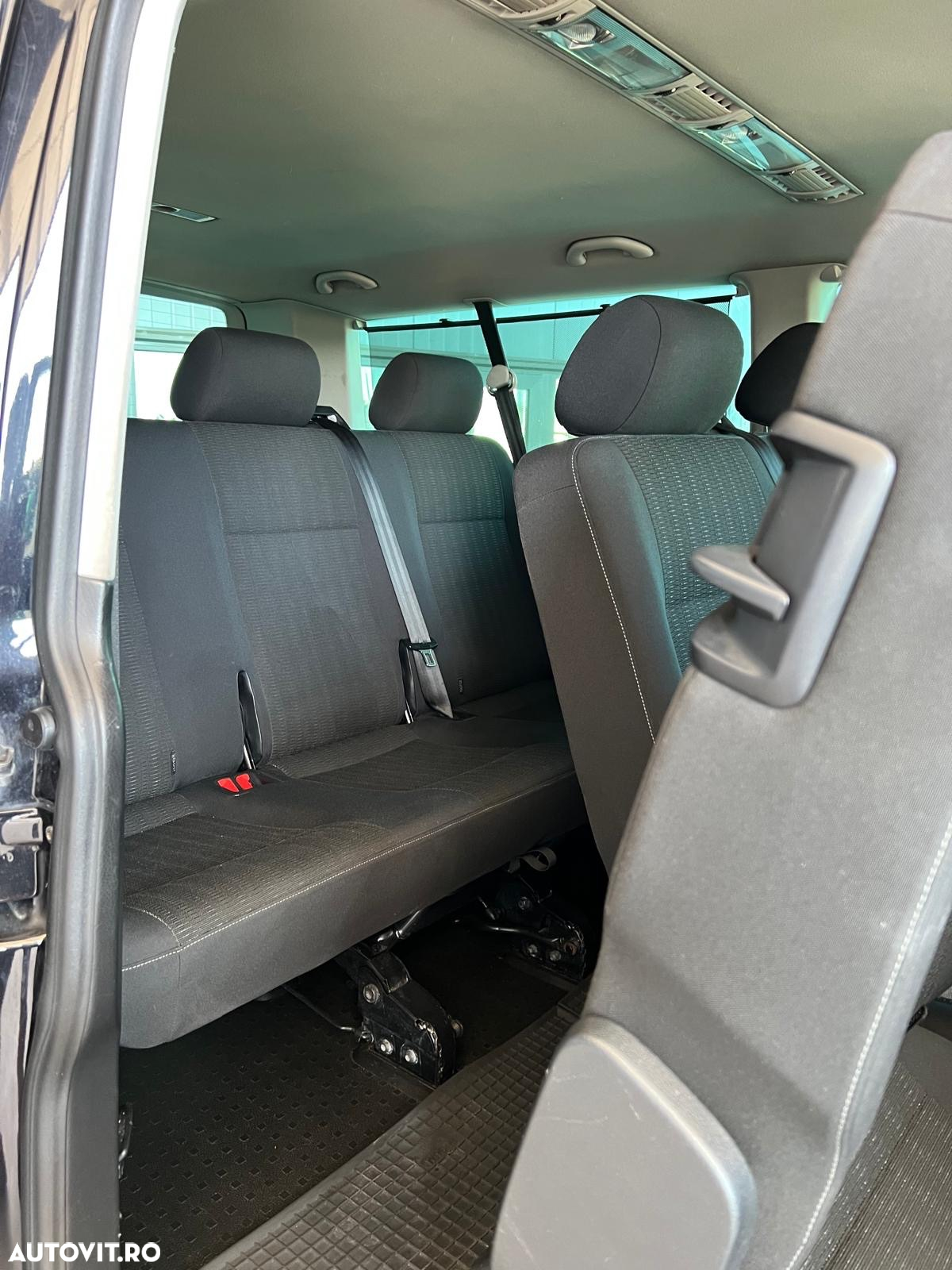 Volkswagen Caravelle T6 2.0 TDI LR Comfortline - 16