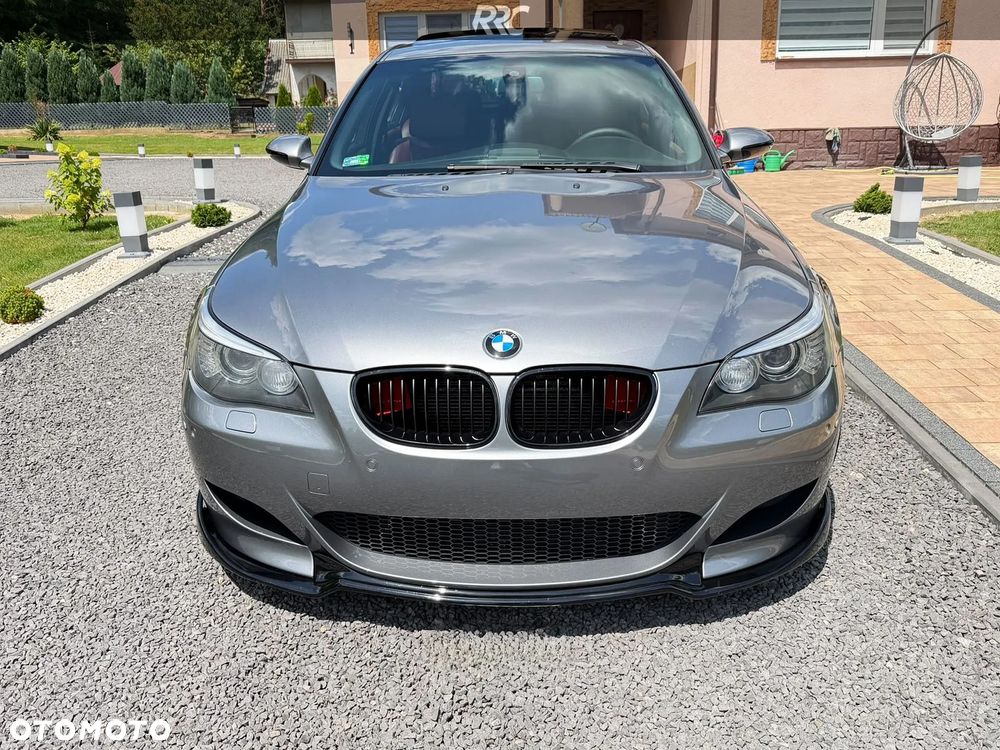 BMW M5 ver-standard - 3