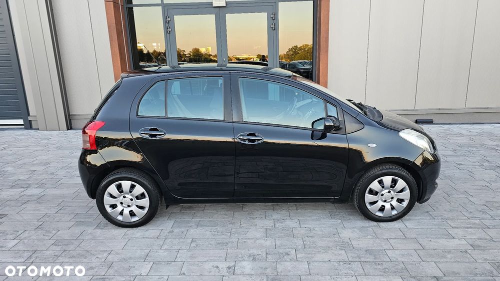 Toyota Yaris - 6