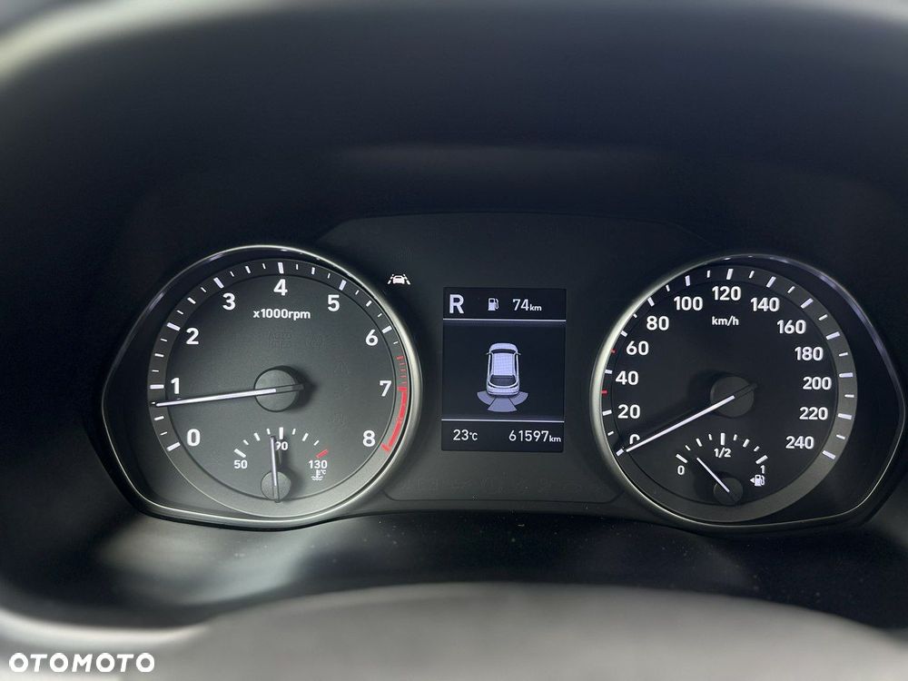 Hyundai i30 1.5 DPI Classic + - 33