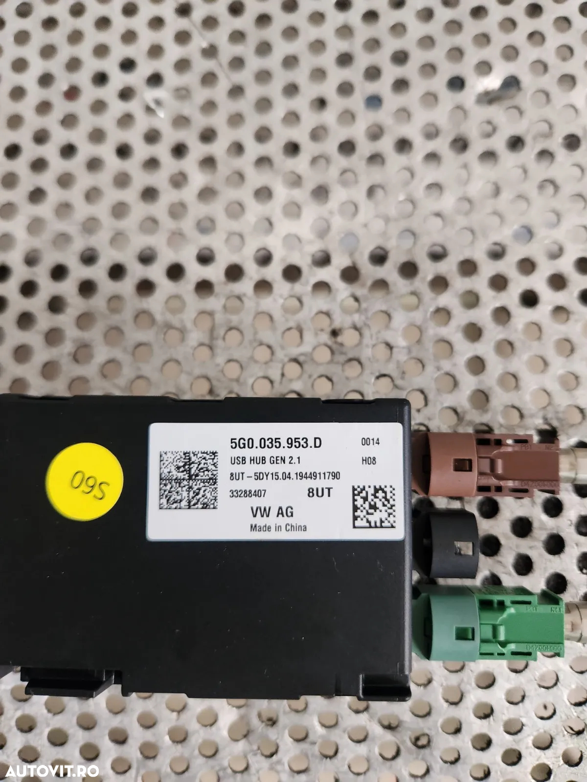 Modul Control USB Vw Seat Skoda An 2018-2019-2020-2021-2022-2023 Cod 5QD Superb Octavia T-Roc T-Cro - 2