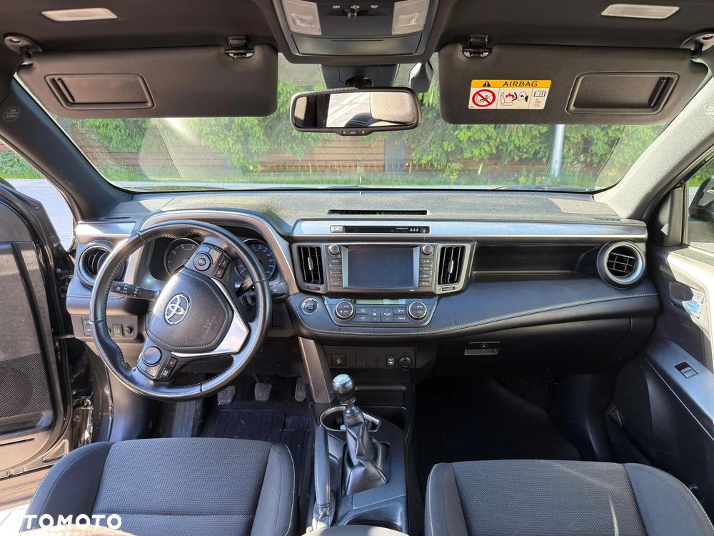 Toyota RAV4 2.0 D-4D Premium 4x2 - 2