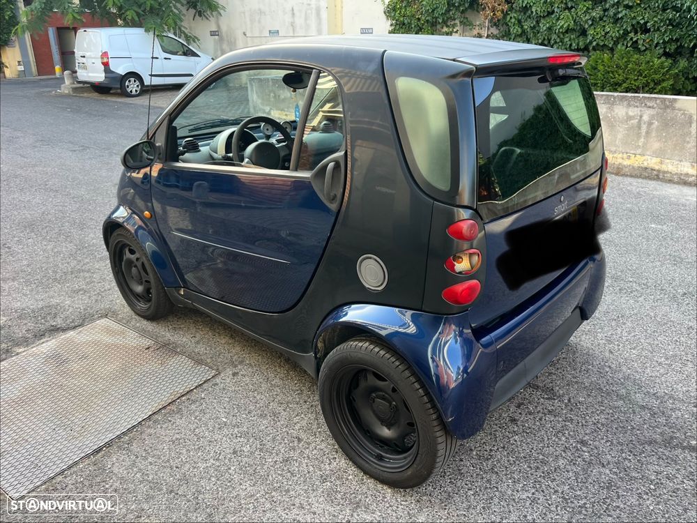 Smart ForTwo Coupé softtouch pure cdi - 19