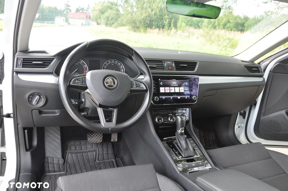 Skoda Superb - 21