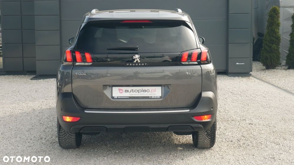 Peugeot 5008 - 6