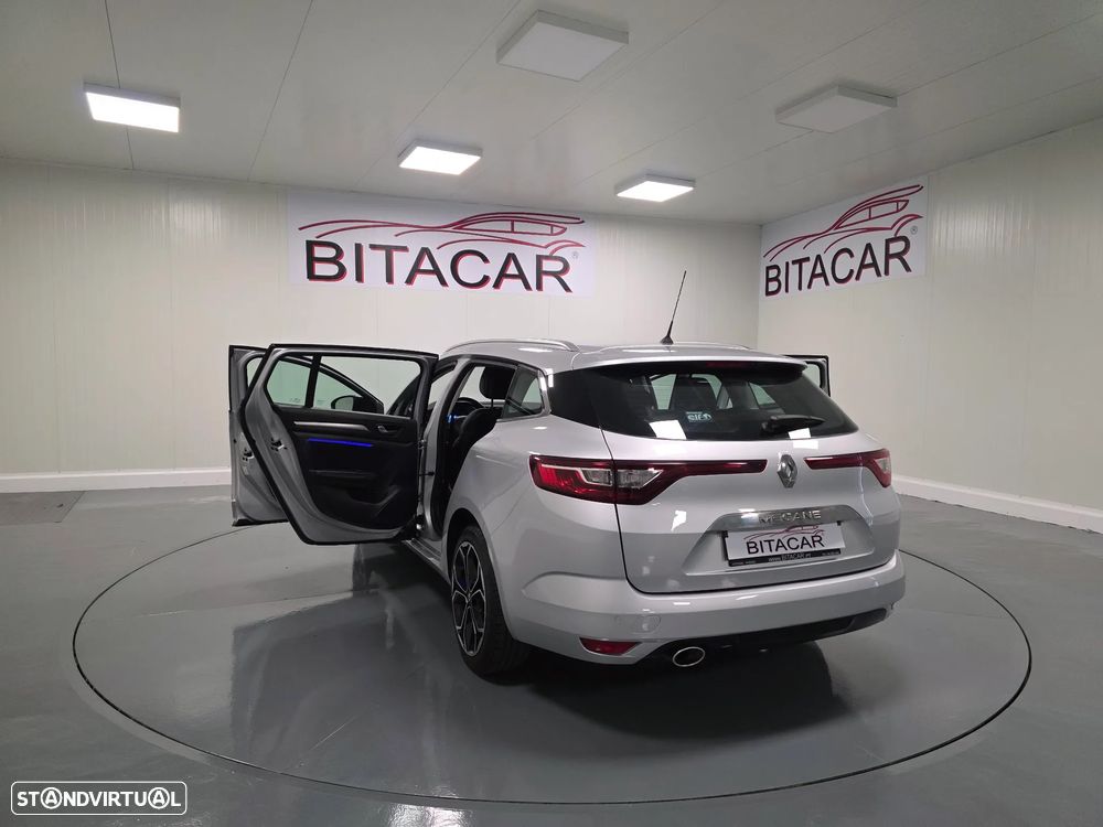 Renault Mégane Sport Tourer 1.5 dCi Bose Edition SS - 32