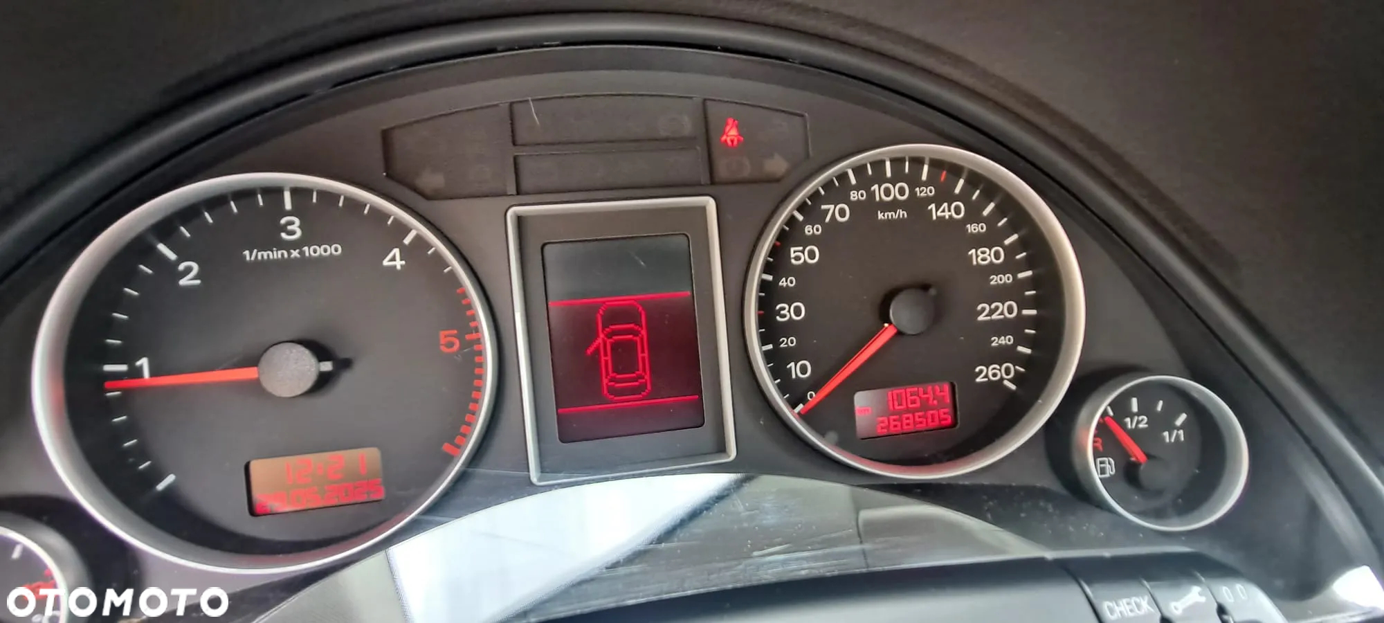 Audi A4 Avant 2.0 TDI - 8