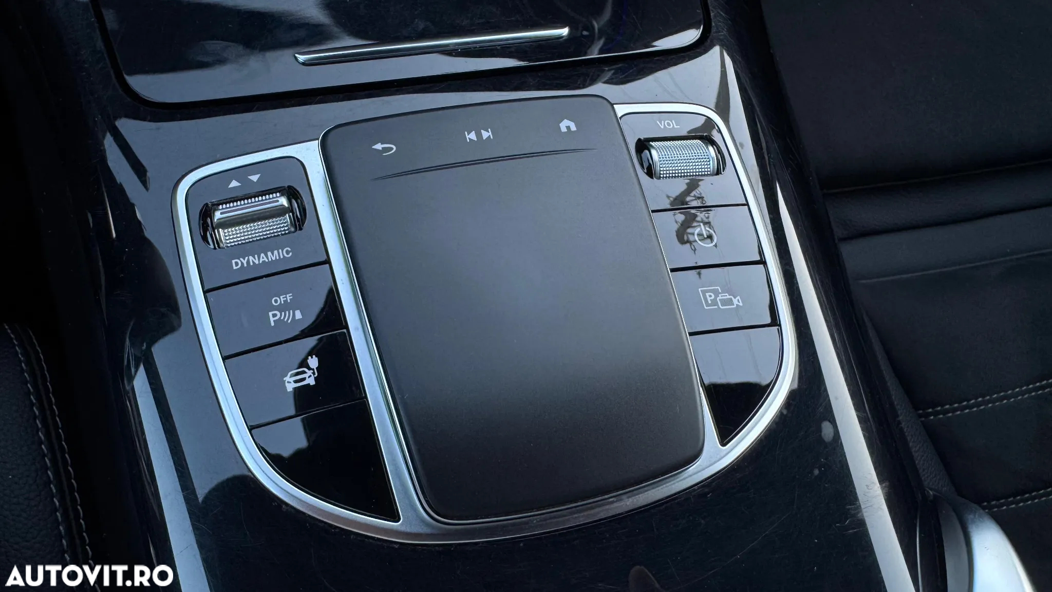 Mercedes-Benz EQC 400 4MATIC Sport - 10