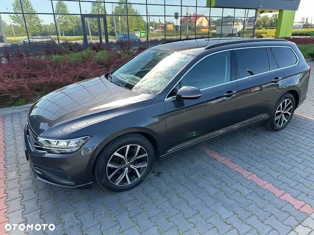 Volkswagen Passat 2.0 TDI EVO Business DSG - 3