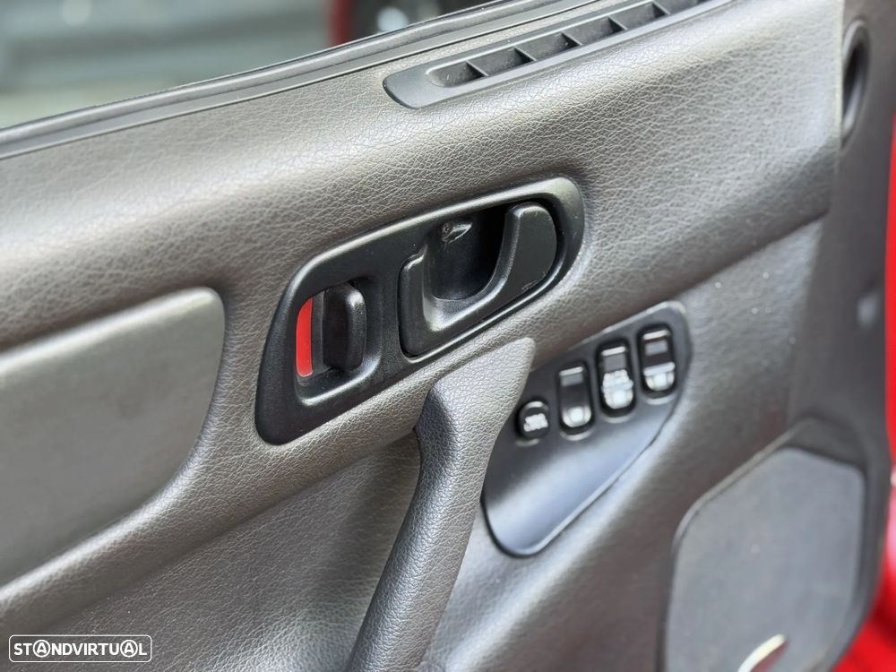 Mitsubishi 3000 GT - 14