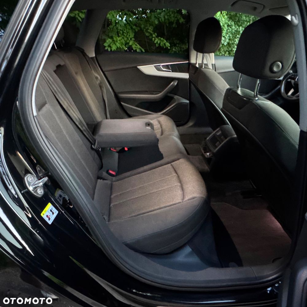 Audi A4 Avant 2.0 TDI - 9