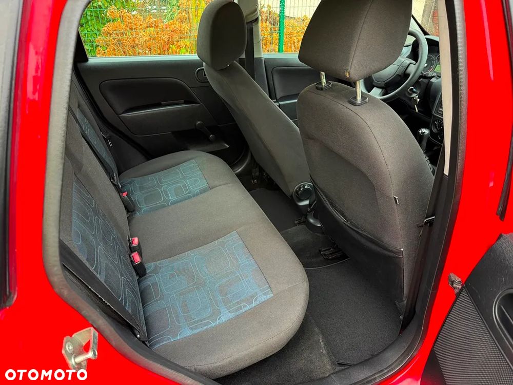 Ford Fiesta 1.3 Style - 22