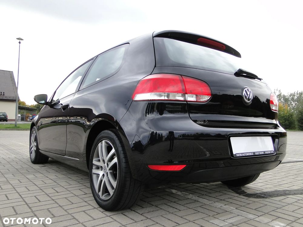 Volkswagen Golf - 36