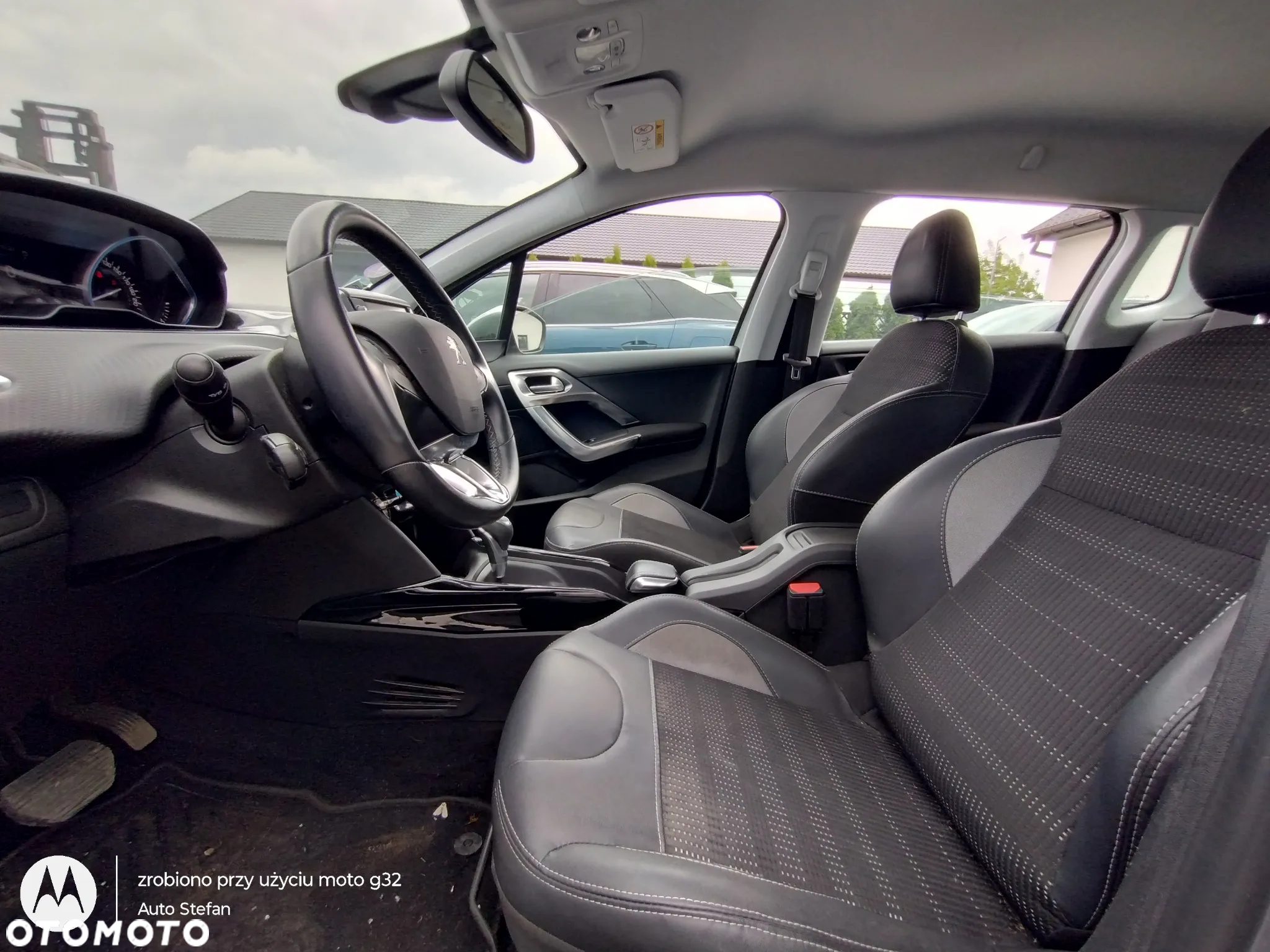 Peugeot 2008 - 16